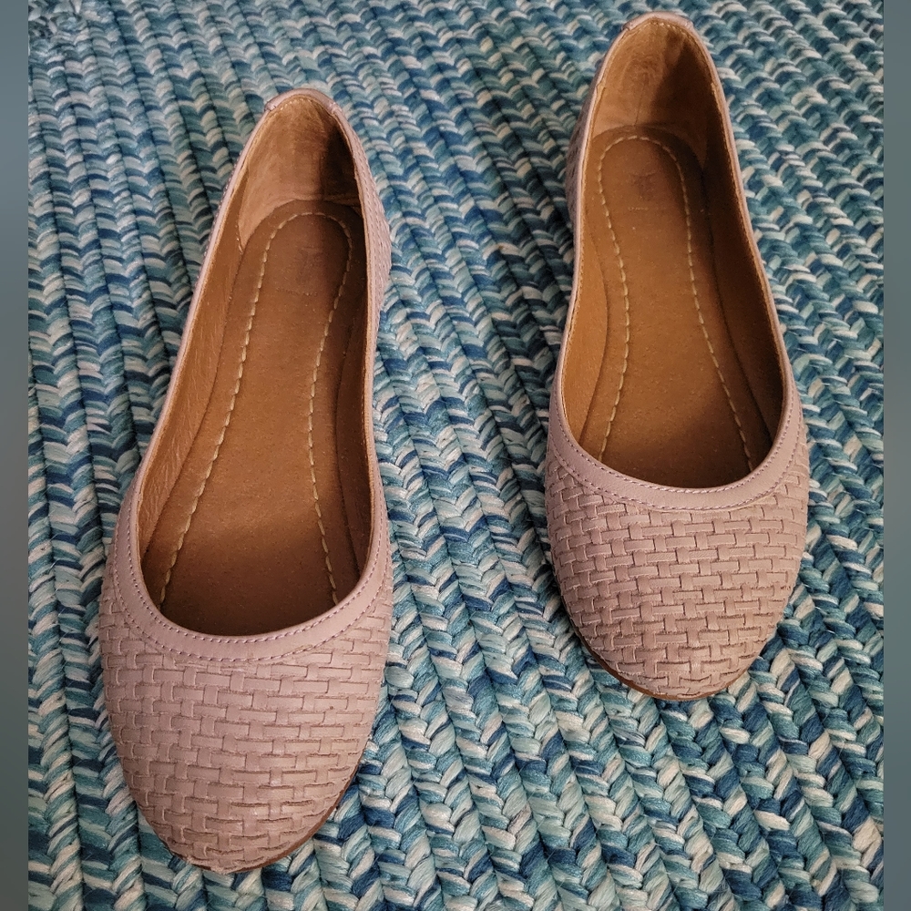 FRYE, Carson woven ballet flat, Lt pink/blush Sz 7
